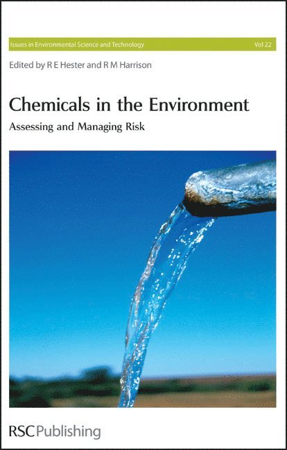R M Harrison, R E Hester, UK) Harrison, R M (University of Birmingham, UK) Hester, R E (University of York, R. M. Harrison, R. E. Hester - Chemicals in the Environment, Inbunden