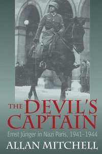 bokomslag Devils captain - ernst ja1/4nger in nazi paris, 1941-1944