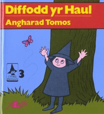 Angharad Tomos - Cyfres Rwdlan:3. Diffodd yr Haul, Häftad