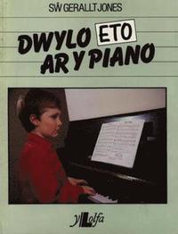 bokomslag Dwylo Eto ar y Piano