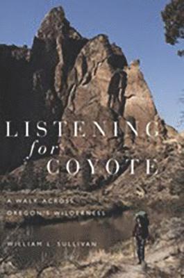 bokomslag Listening For Coyote