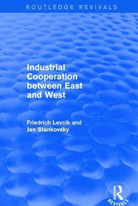 bokomslag Industrial Cooperation between East and West