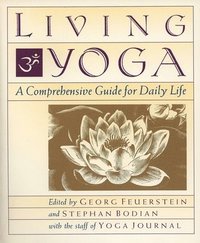 bokomslag Living Yoga