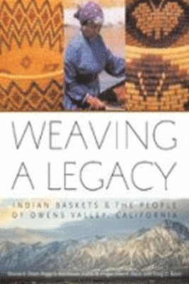 bokomslag Weaving A Legacy - Paper