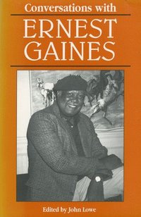 bokomslag Conversations with Ernest Gaines