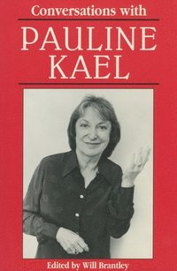 bokomslag Conversations With Pauline Kael