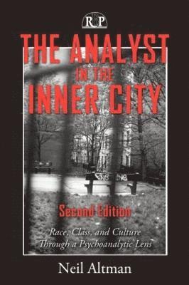 The Analyst in the Inner City 1