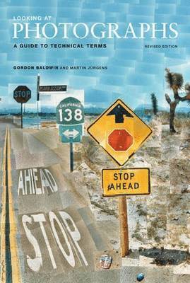 Baldwin, G: Looking at Photographs