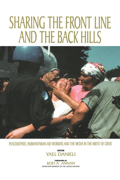 Yael Danieli - Sharing the Front Line and the Back Hills, Inbunden