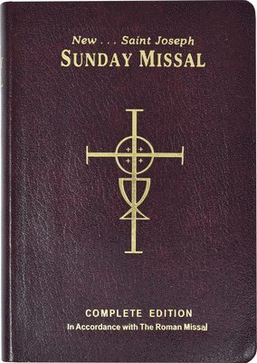 St. Joseph Sunday Missal: Complete Edition in Accordance with the Roman Missal 1