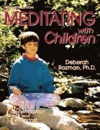 bokomslag Meditating with Children