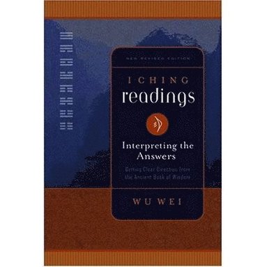 bokomslag I Ching Readings