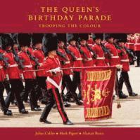 Julian Calder - Queen's Birthday Parade, Inbunden