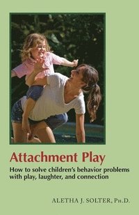 bokomslag Attachment Play