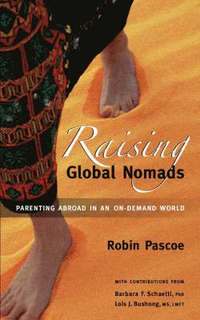 bokomslag Raising Global Nomads
