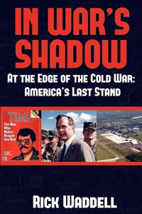 bokomslag In War's Shadow | At the Edge of the Cold War