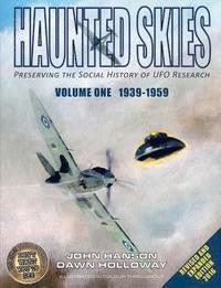 bokomslag 1939-1959 Haunted Skies - Volume 1