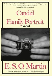 bokomslag Candid Family Portrait