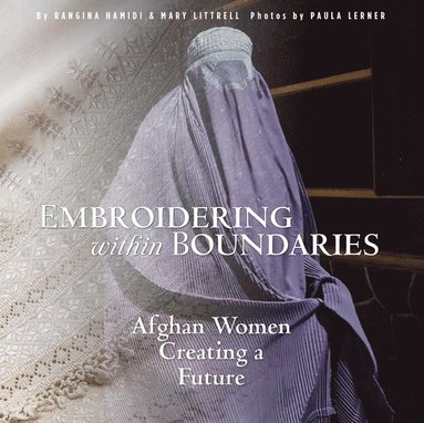 bokomslag Embroidering within Boundaries