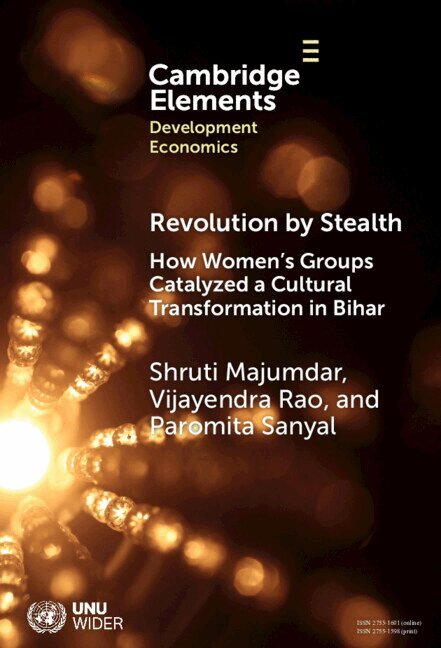 Shruti Majumdar, Vijayendra Rao, Paromita Sanyal - Revolution by Stealth, Inbunden