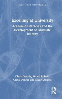 bokomslag Excelling at University