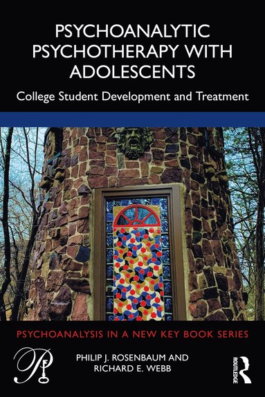 bokomslag Psychoanalytic Psychotherapy with Adolescents