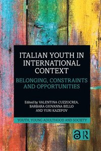 bokomslag Italian Youth in International Context