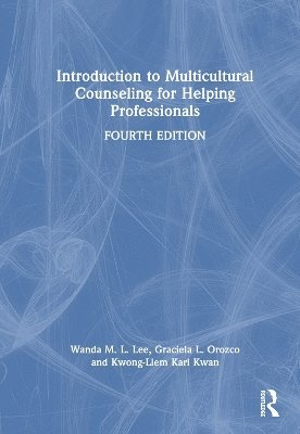 bokomslag Introduction to Multicultural Counseling for Helping Professionals
