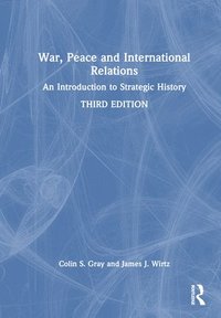 bokomslag War, Peace and International Relations