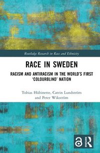 bokomslag Race in Sweden