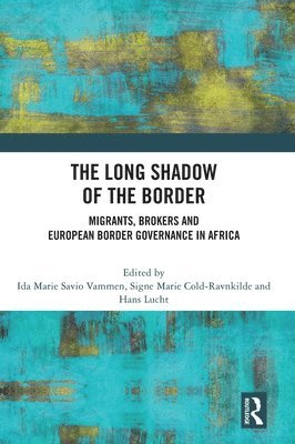 bokomslag Long Shadow of the Border