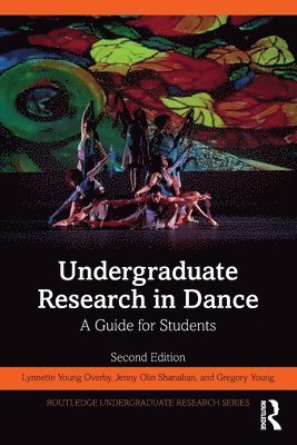 bokomslag Undergraduate Research in Dance