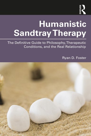 bokomslag Humanistic Sandtray Therapy