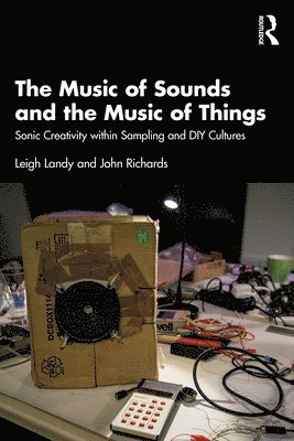 The Music of Sounds and the Music of Things 1