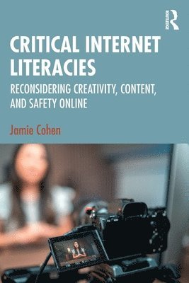 Critical Internet Literacies 1