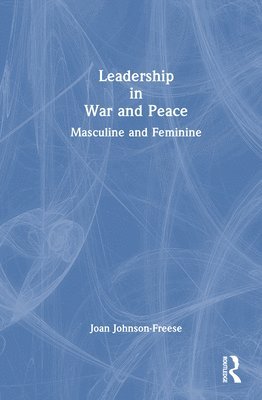 bokomslag Leadership in War and Peace