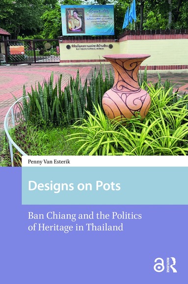 Penny van Esterik - Designs on Pots, Häftad
