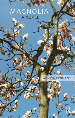 Agnita Tennant - Magnolia, Häftad