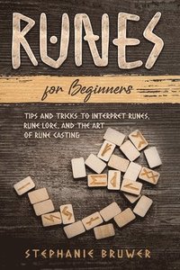 bokomslag Runes For Beginners