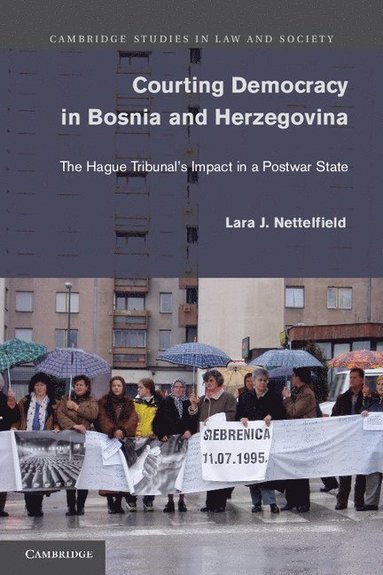 bokomslag Courting Democracy in Bosnia and Herzegovina