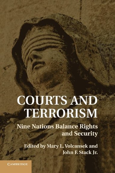 bokomslag Courts and Terrorism