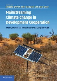 bokomslag Mainstreaming Climate Change in Development Cooperation