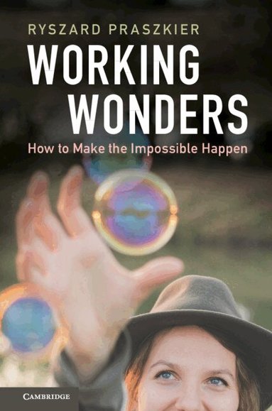 Ryszard Praszkier - Working Wonders, Inbunden
