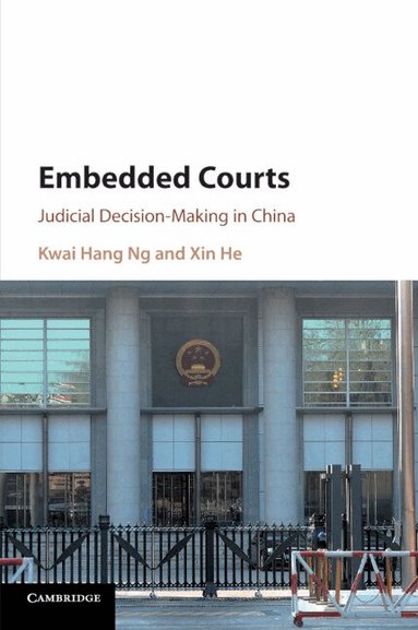 Kwai Hang Ng, Xin He - Embedded Courts, Häftad