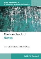 bokomslag The Handbook of Gangs