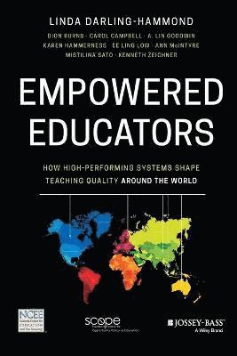 bokomslag Empowered Educators