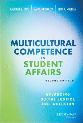 bokomslag Multicultural Competence in Student Affairs
