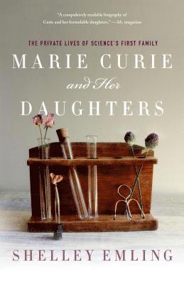 Marie Curie and Her Daughters 1