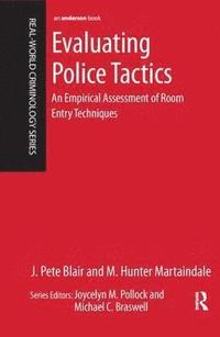 bokomslag Evaluating Police Tactics