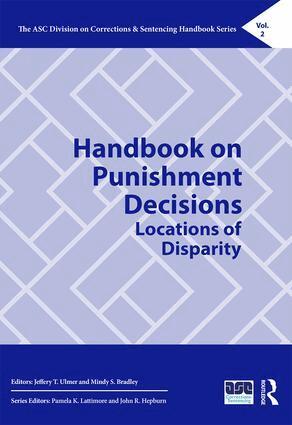 Jeffery T. Ulmer, Mindy S. Bradley - Handbook on Punishment Decisions, Inbunden